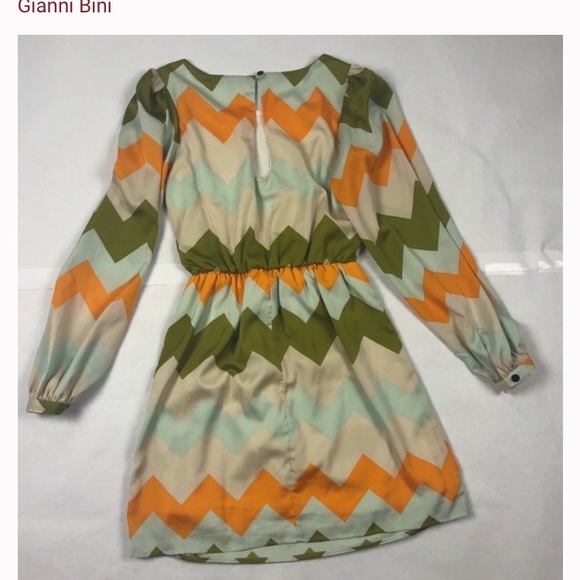 Grab 💼 6 for $20 Gianni bini chevron dress Md LN - Picture 4 of 8